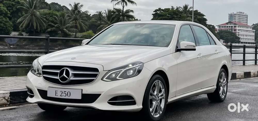 Mercedes-benz E-class 2011 Petrol 94000 Km Driven