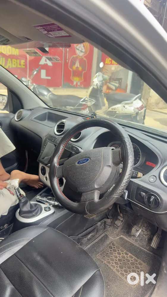 Ford Figo 2015 Cng & Hybrids 83000 Km Driven