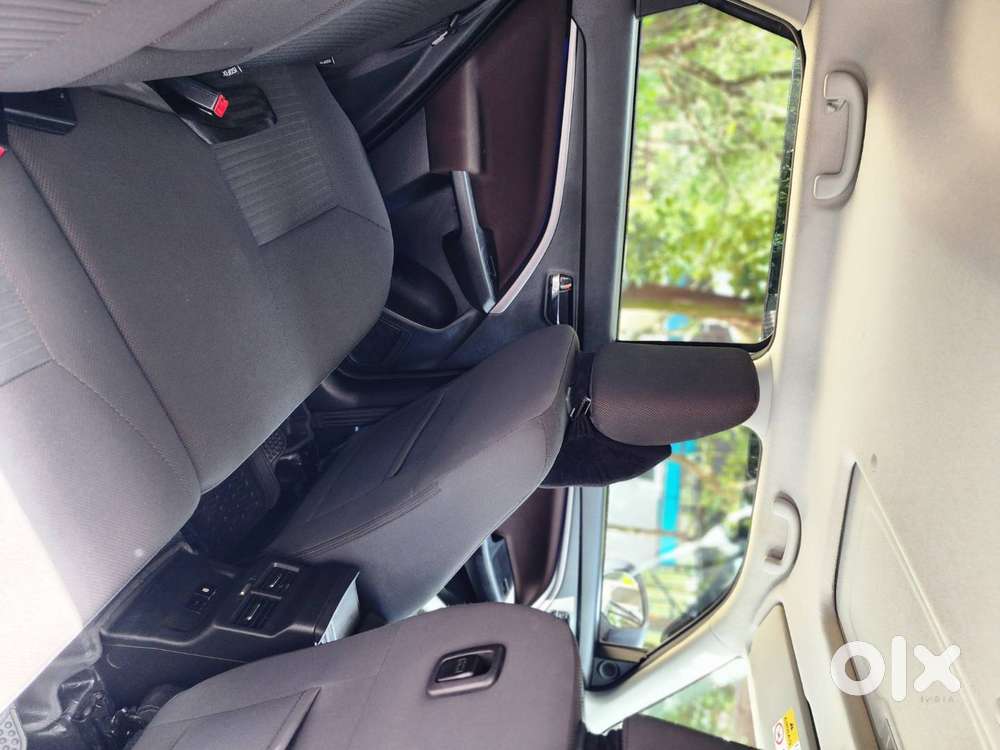 2023 Maruti Suzuki Brezza Zxi Plus Smart Hybrid