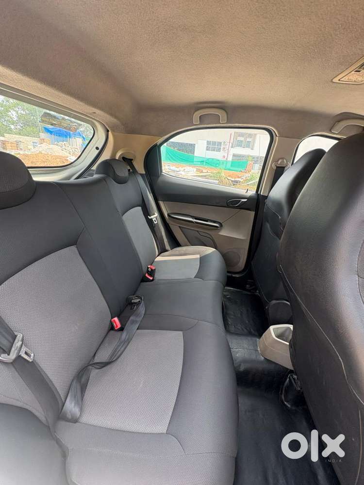 Tata Tiago 1.05 Revotorq Xm, 2018, Petrol