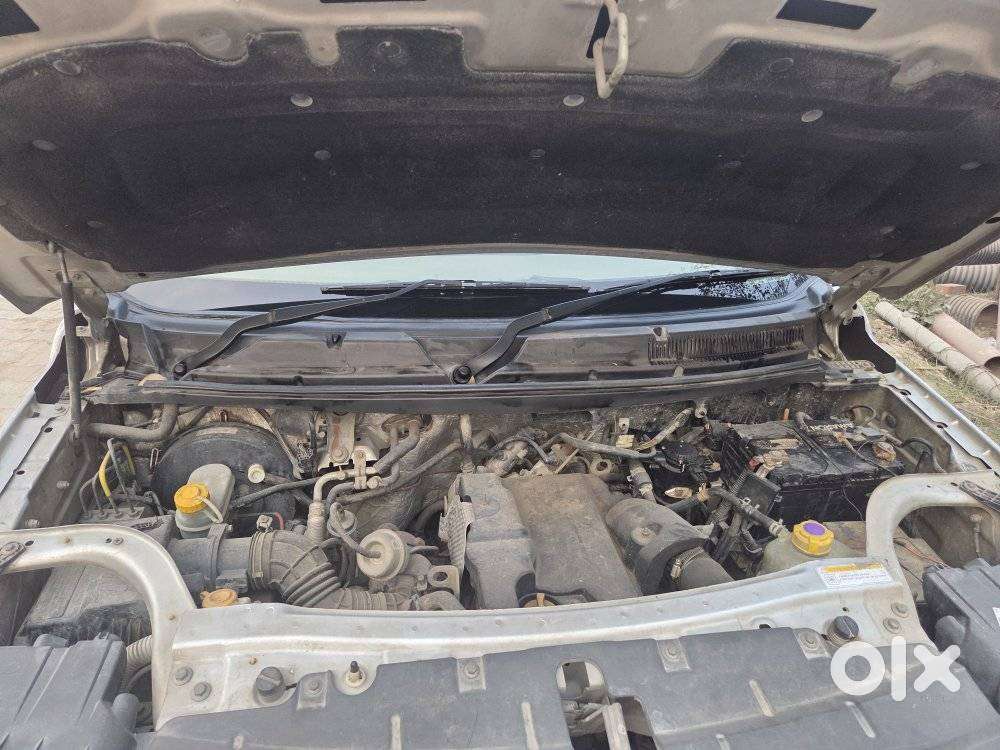 Mahindra Tuv 300 T6 Plus, 2017, Diesel