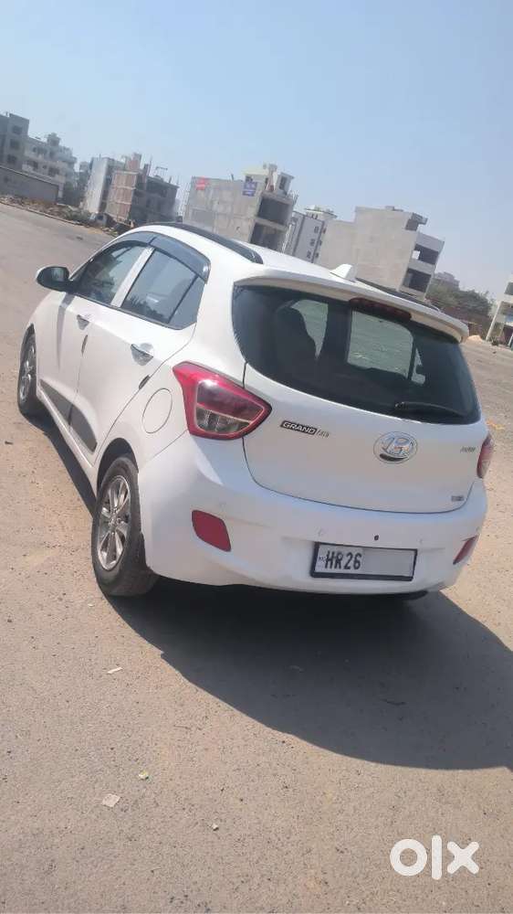 Hyundai Grand I10 Asta Top Model 2017 Petrol