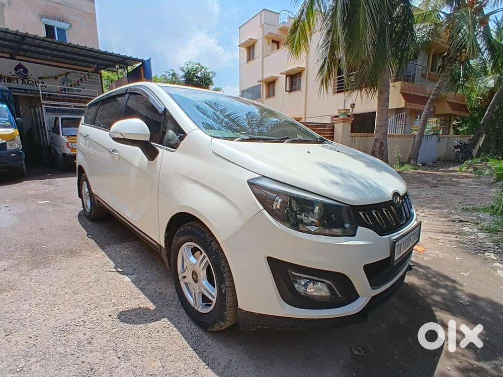 Mahindra Marazzo M6, 2019, Diesel