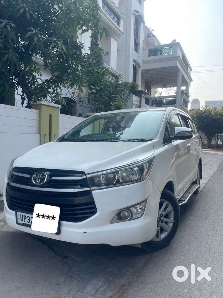 Toyota Innova Crysta 2.4 G Mt 7 Str, 2017, Diesel