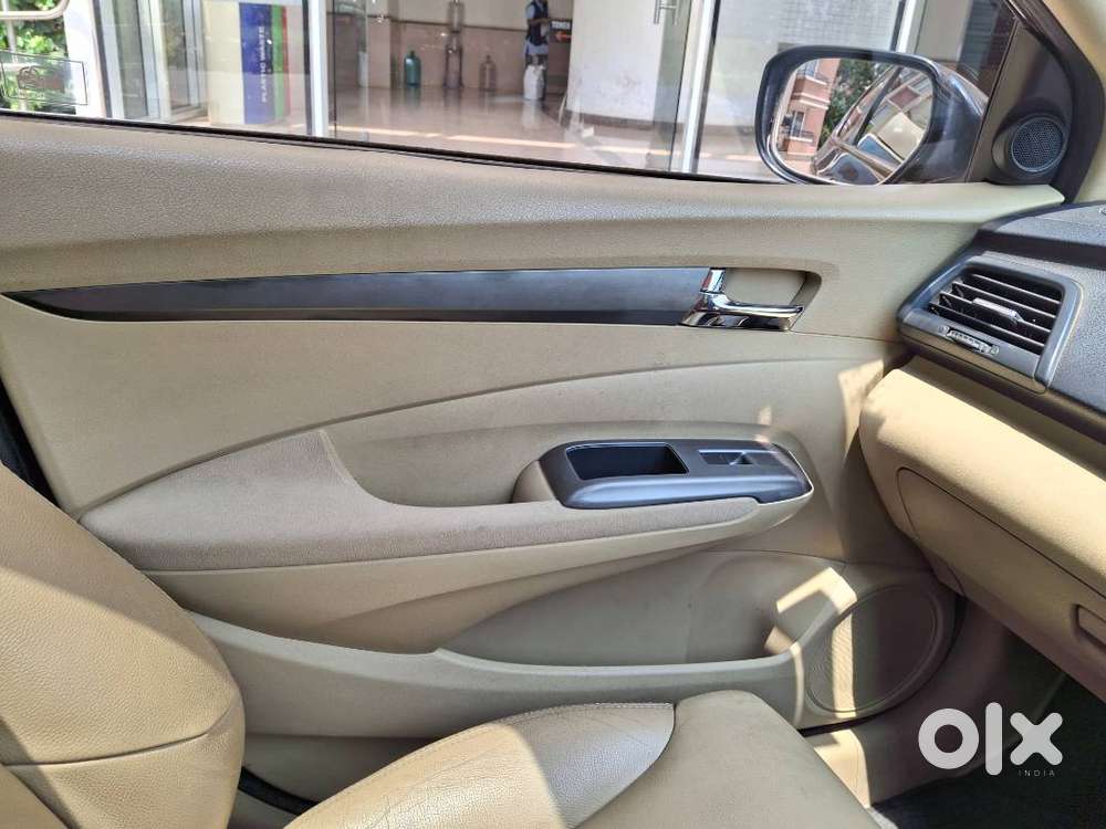 Honda City Exclusive I-vtec Sunroof 2012 Petrol Good Condition