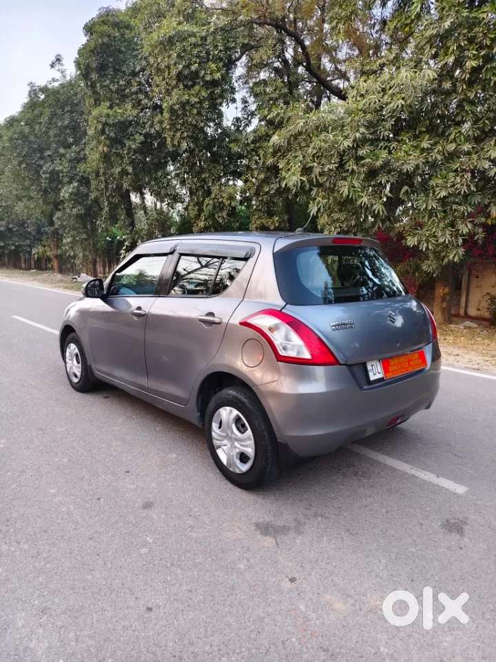 Maruti Suzuki Swift Vxi, 2015, Petrol