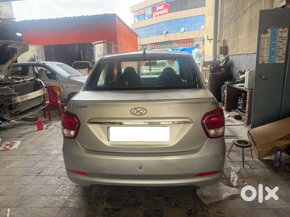Hyundai Xcent 2016 Petrol Well Maintained