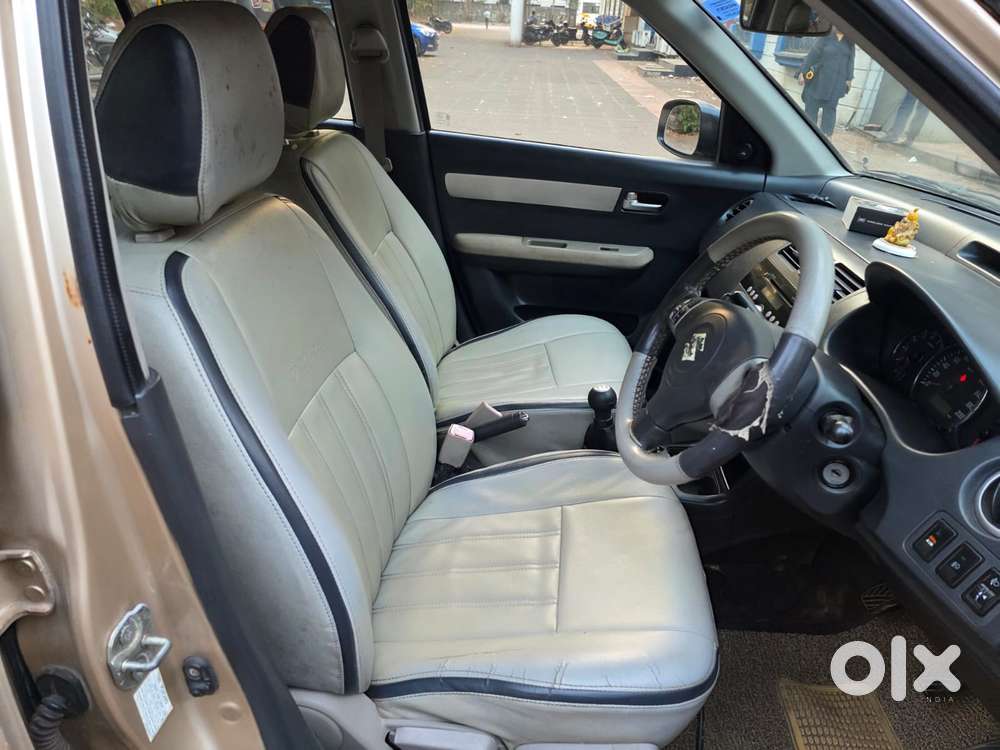 Maruti Suzuki Swift Dzire 1.2 Zxi Bsiv, 2011, Petrol
