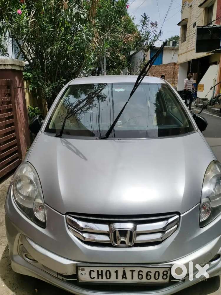 New Tyre, Battery, Leather Seat Cover Com Insurance Idv 3.27 Lakh