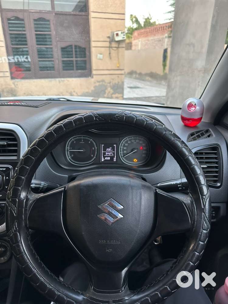 Pb13bg9300 Maruti Suzuki Brezza Vdi 2016 Diesel Manual