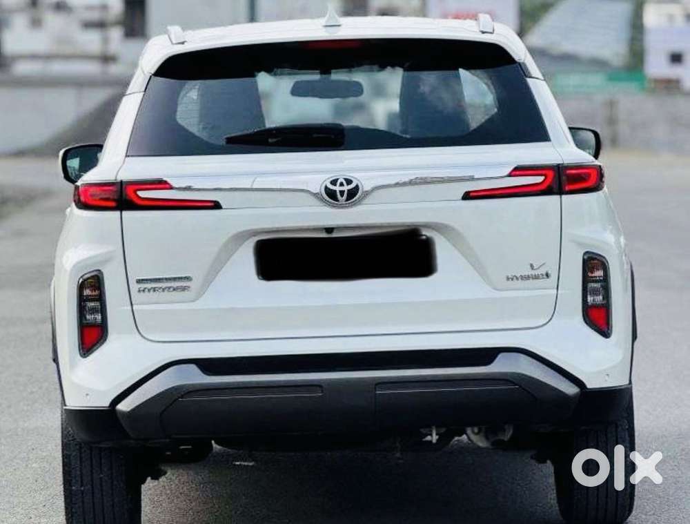 Toyota Urban Cruiser Hyryder V Hybrid Aero Edition, 2024