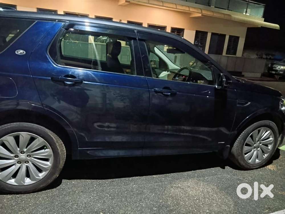 Land Rover Discovery 2021 Petrol Well Maintained