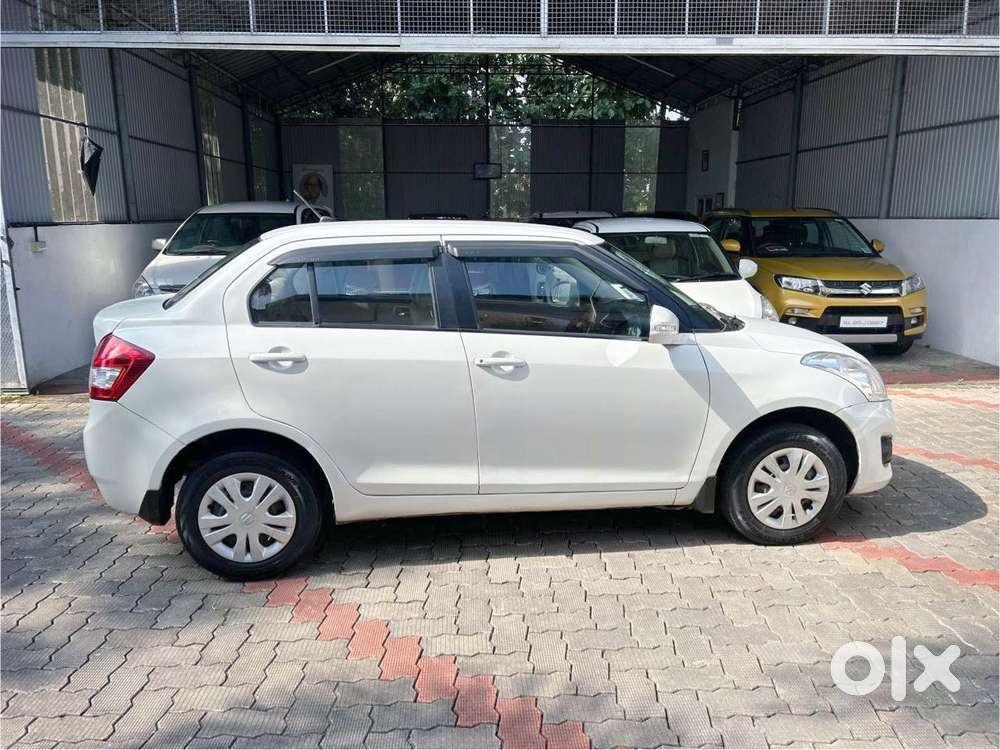 Maruti Suzuki Swift Dzire Vxi Optional, 2015, Petrol