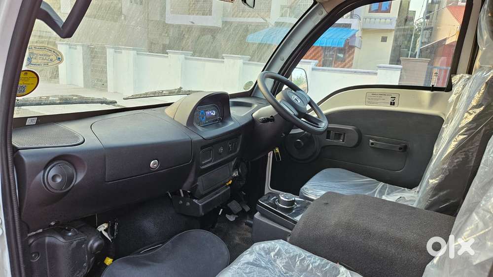 Tata Altroz Ev Xz Plus, 2026, Electric