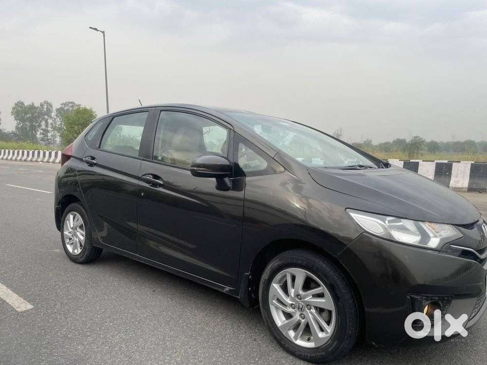 Honda Jazz V Mt Privilege, 2016, Petrol