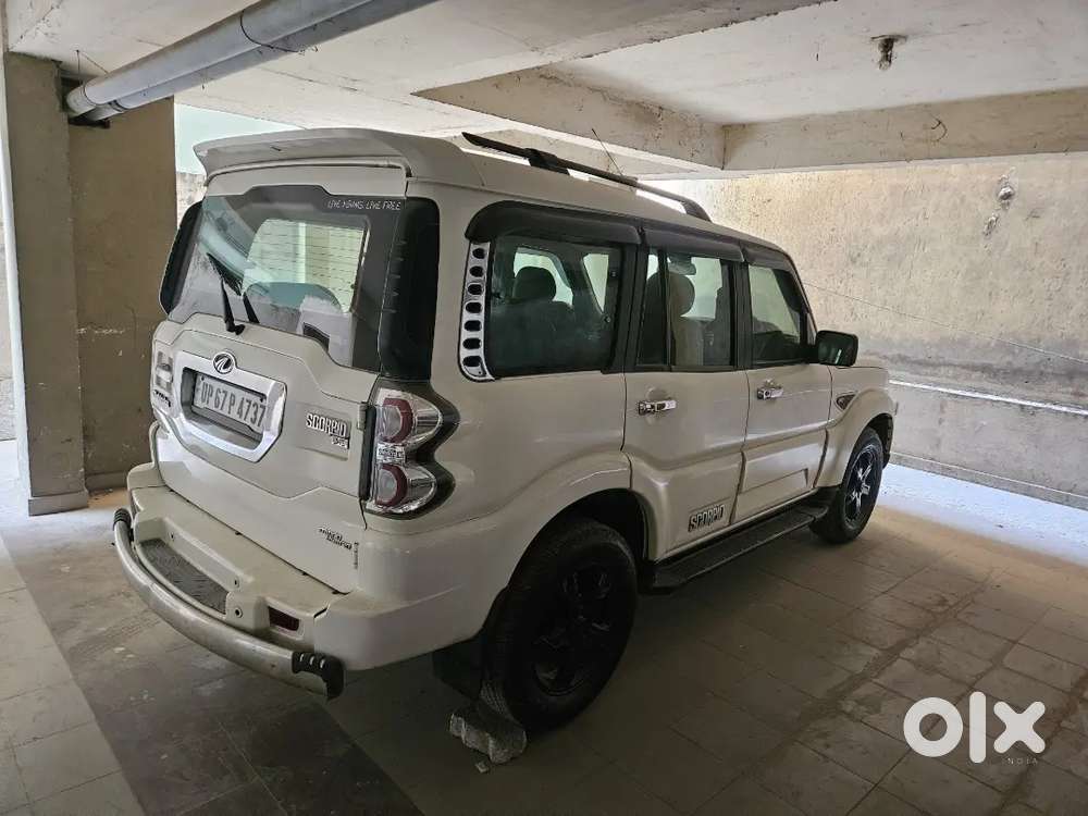 Mahindra Scorpio 2016