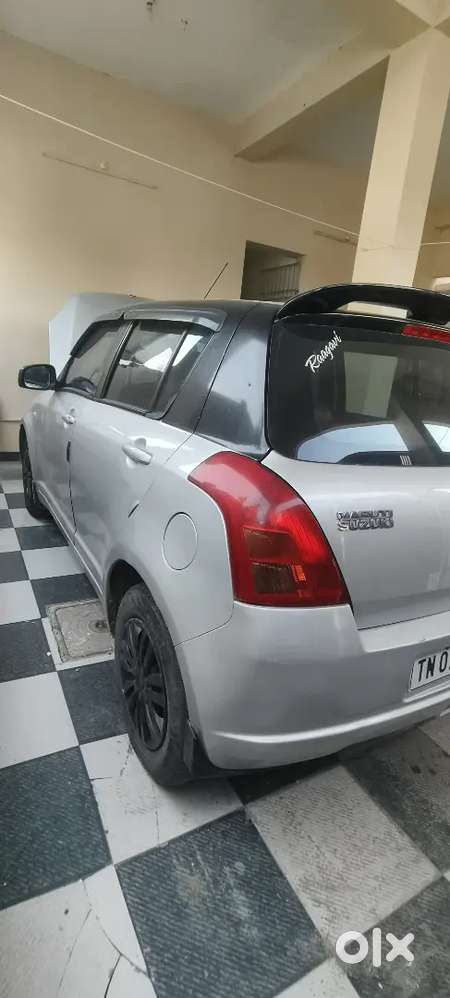 Swift Vxi 2008 Km Driven