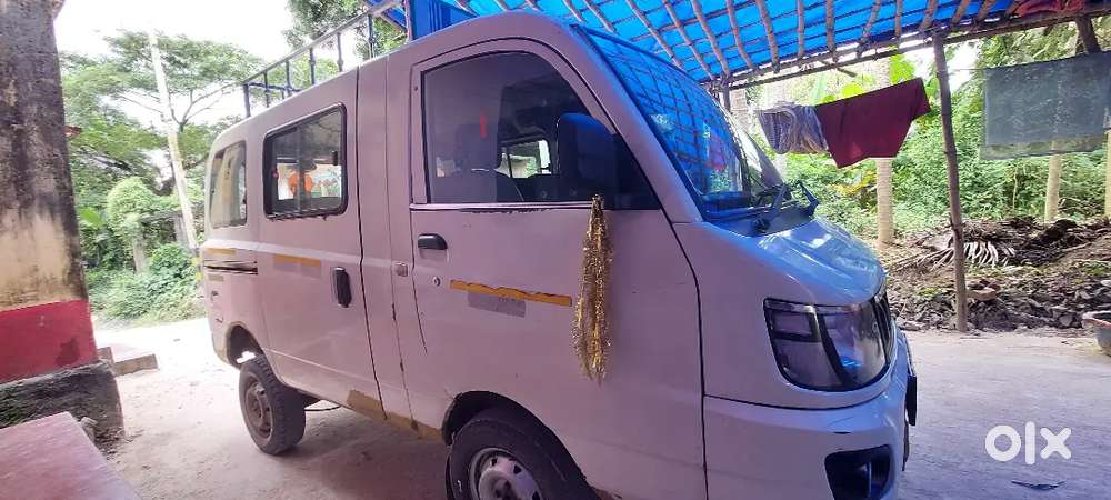 Tata Magic Mahindra Supro Lx