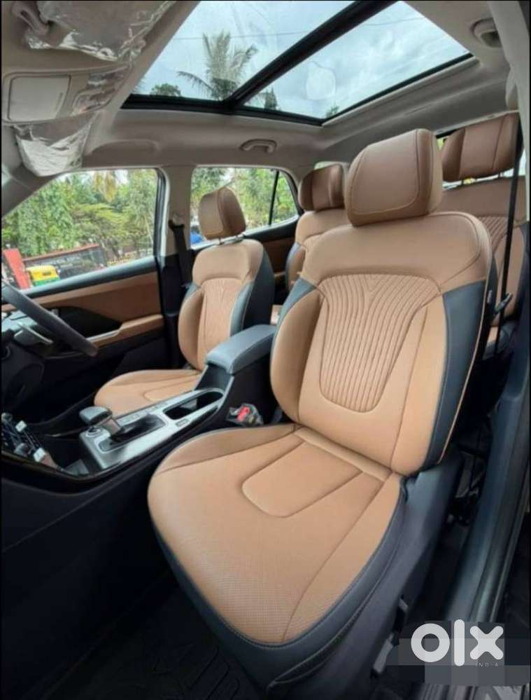 Hyundai Alcazar Signature 1.5 Petrol Dct 7str, 2025, Petrol