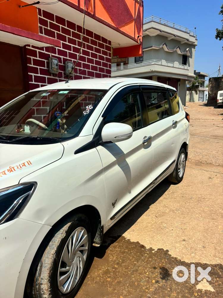 Maruti Ertiga 1.5 Vxi 2023