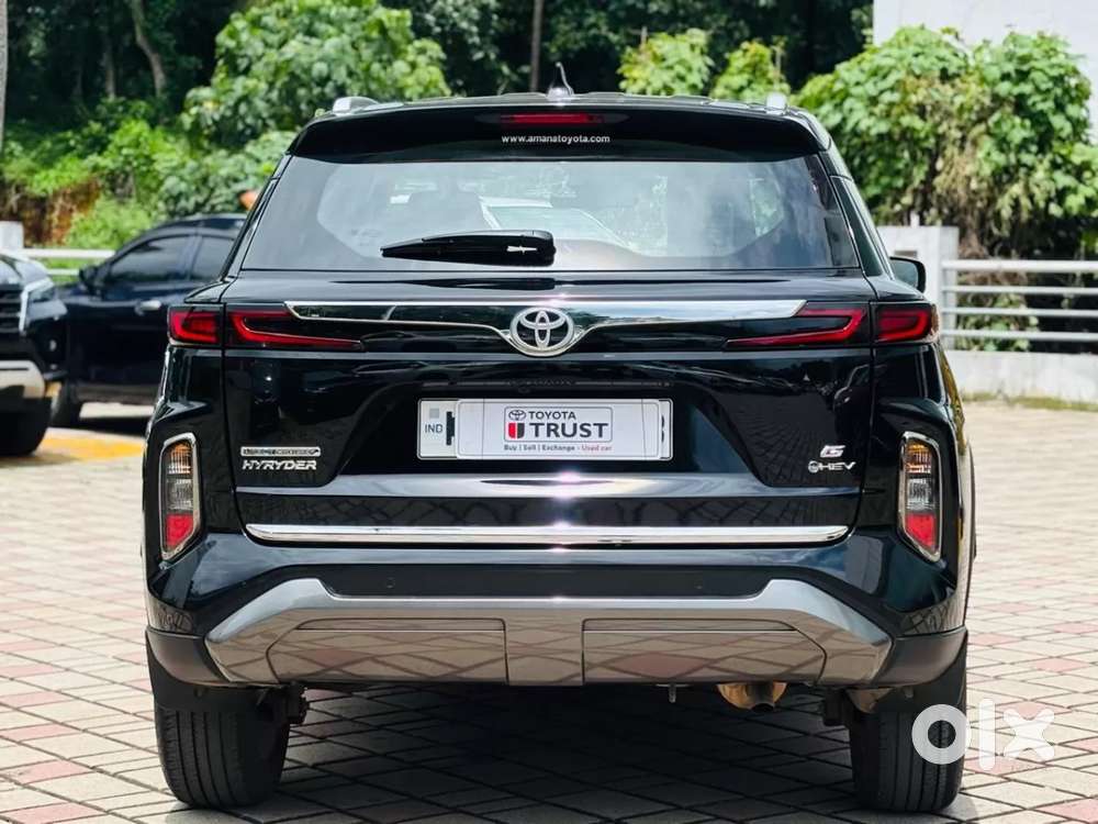 Toyota Urban Cruiser Hyryder, 2025, Petrol
