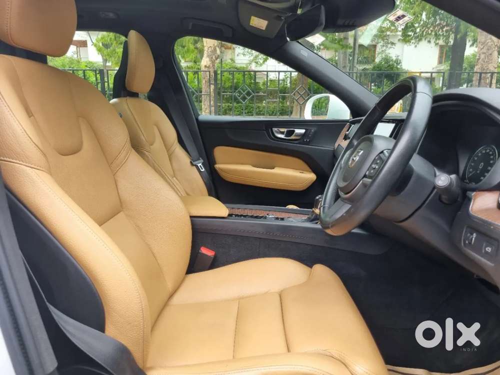 Volvo Xc60 2.0 D5 Momentum, 2018, Diesel