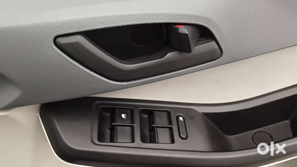 Tata Tiago 1.05 Revotorq Xt, 2025, Petrol