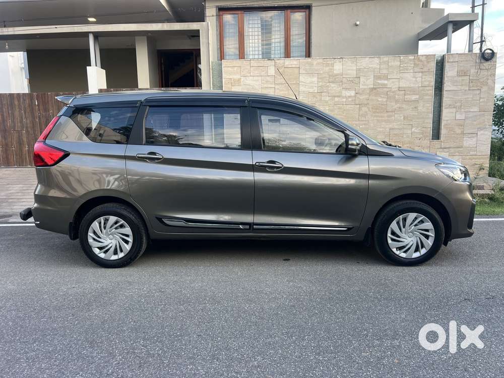 Maruti Suzuki Ertiga Vxi Shvs, 2024, Petrol