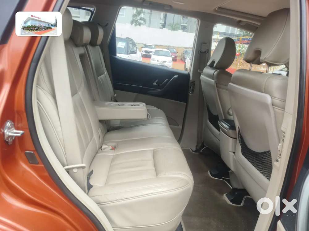 Mahindra Xuv500 At W10 Awd, 2015, Diesel