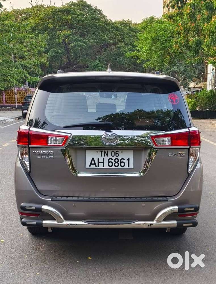 Toyota Innova Crysta 2.4 Vx Mt 8s, 2016, Diesel