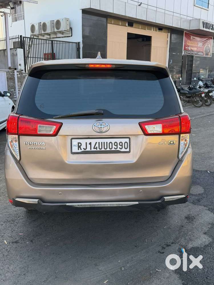 Toyota Innova Crysta 2.4 G Mt, 2018, Diesel