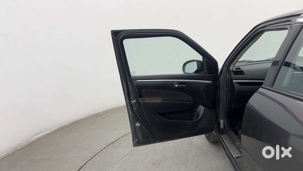 Maruti Suzuki Swift Vvt Vxi, 2017, Petrol