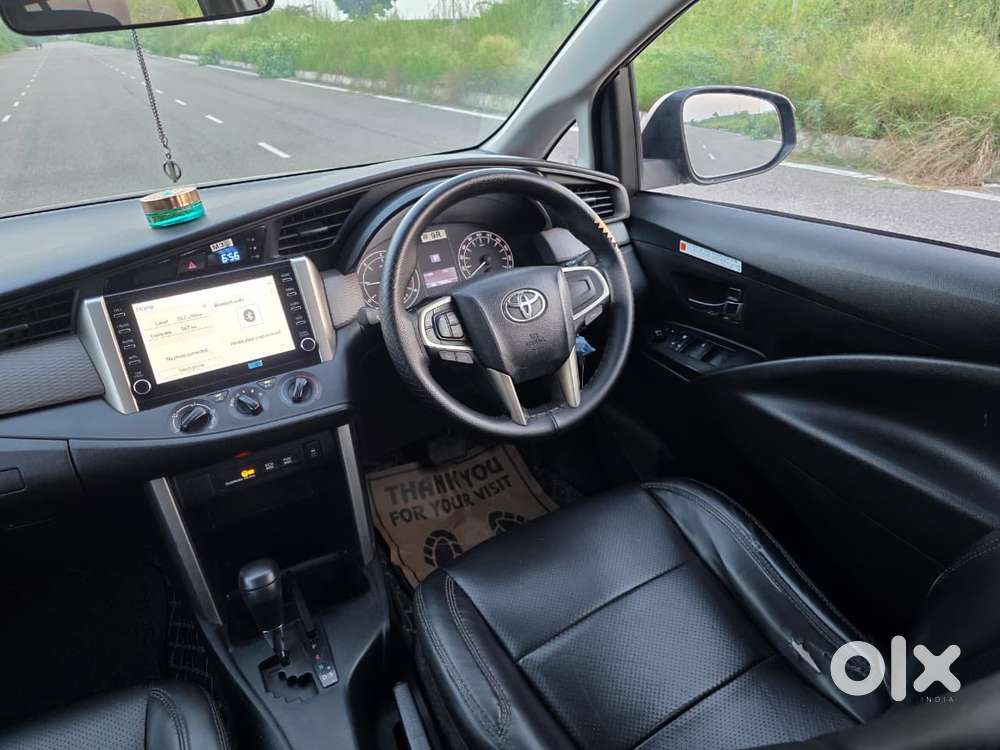 Toyota Innova Crysta 2.7 Gx Limited Edition At 8 Str, 2022, Diesel