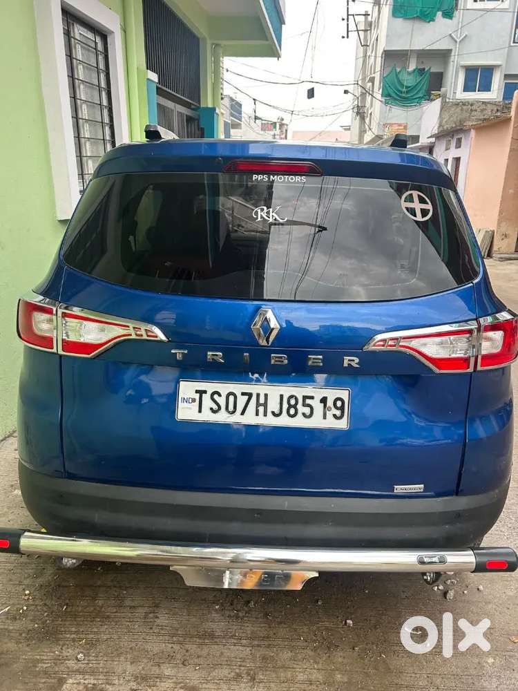 Renult Triber Car