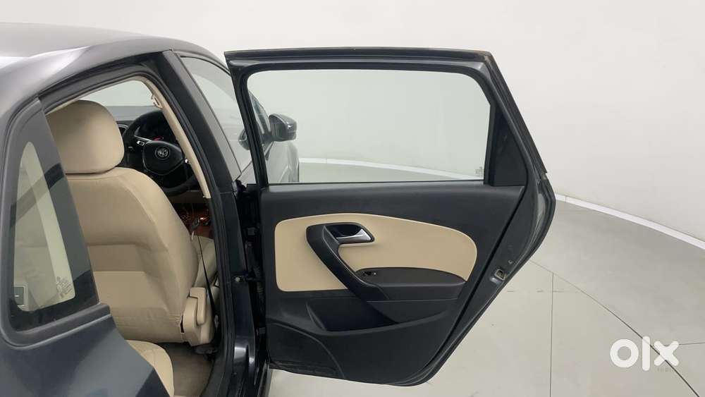 Volkswagen Ameo 1.0 Mpi Highline Plus, 2018, Petrol