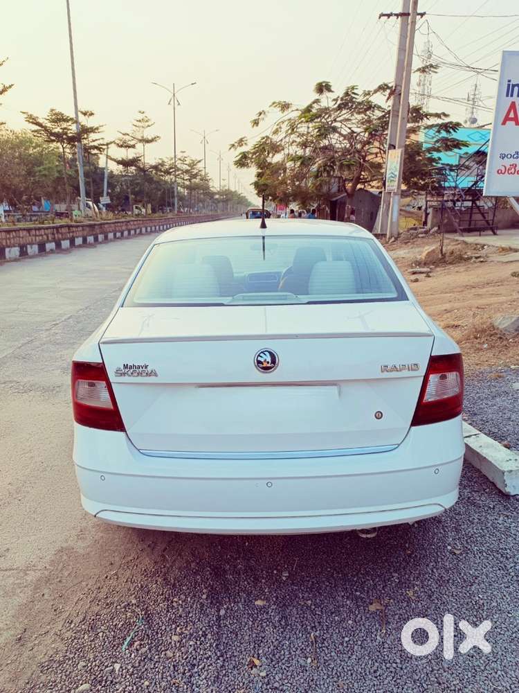 Skoda Rapid 2017 Petrol Automatic