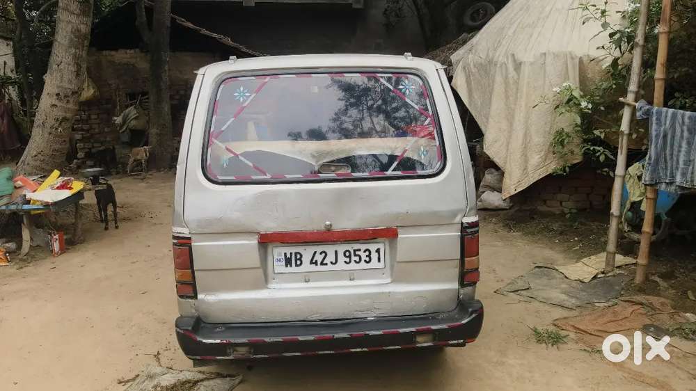 Maruti Suzuki Omni 2010