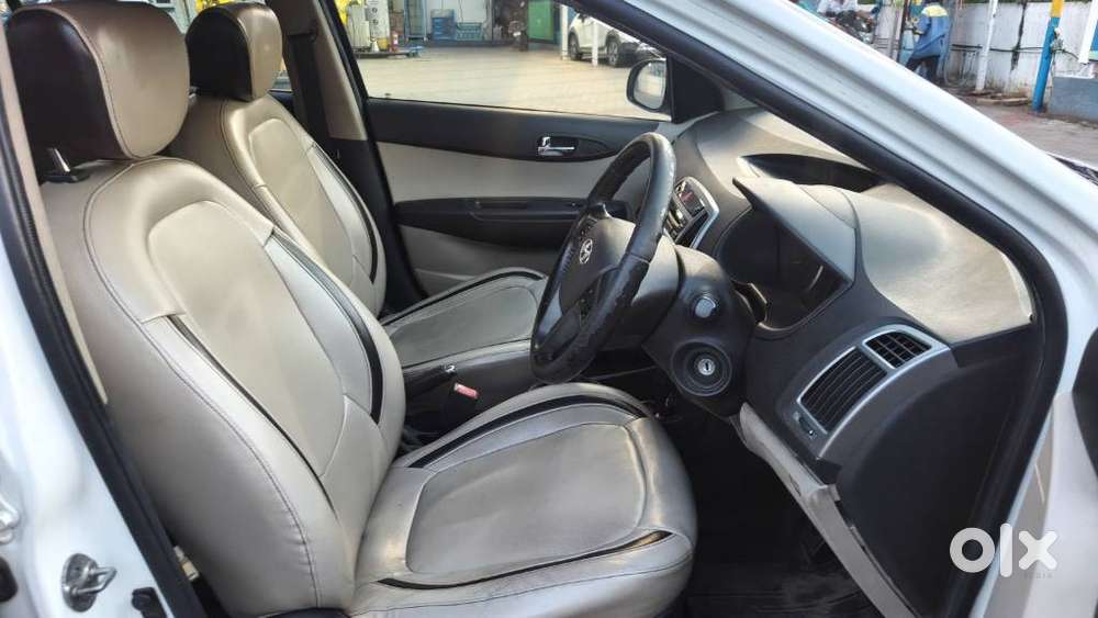 Hyundai I20 1.4 Crdi Sportz 6 Speed Bs Iv, 2014, Diesel
