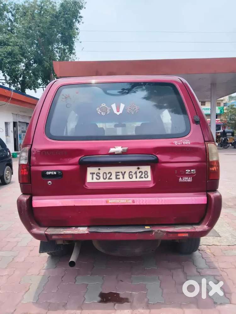 Chevrolet Tavera 2010 Diesel 130000 Km Driven