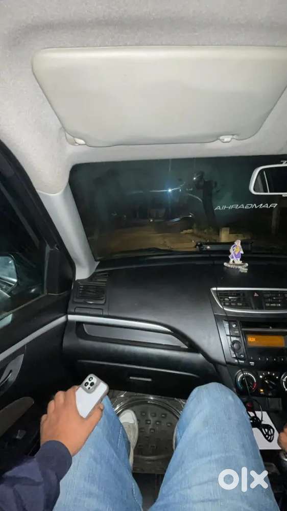 Pb02 Fg 0619
Swift Vdi+ Abs
Model 2015
65,000 Km Run Only