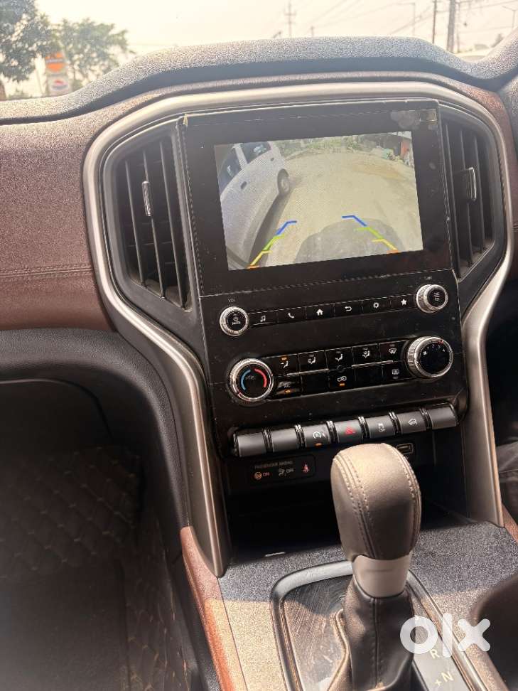 Mahindra Scorpio N Z4 Petrol At 7 Str, 2025, Petrol