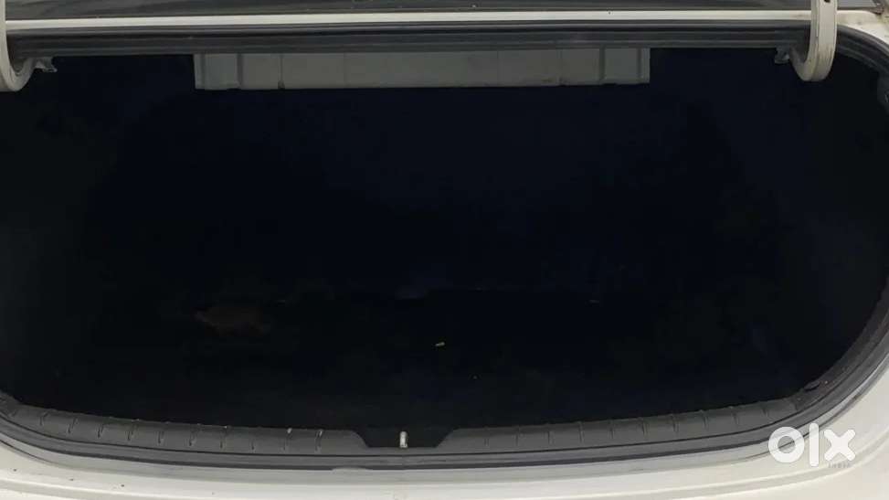 Hyundai Verna 1.6 Sx (o) Vtvt, 2018, Petrol