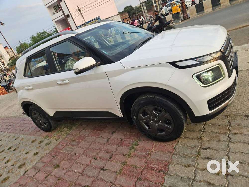 Hyundai Venue Sx, 2023, Petrol