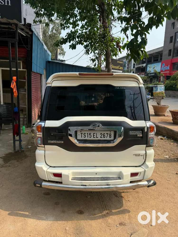 Mahindra Scorpio S2 2.5 9 Seater 2014 Model