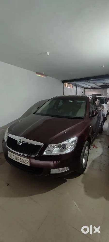 Skoda Laura 2012