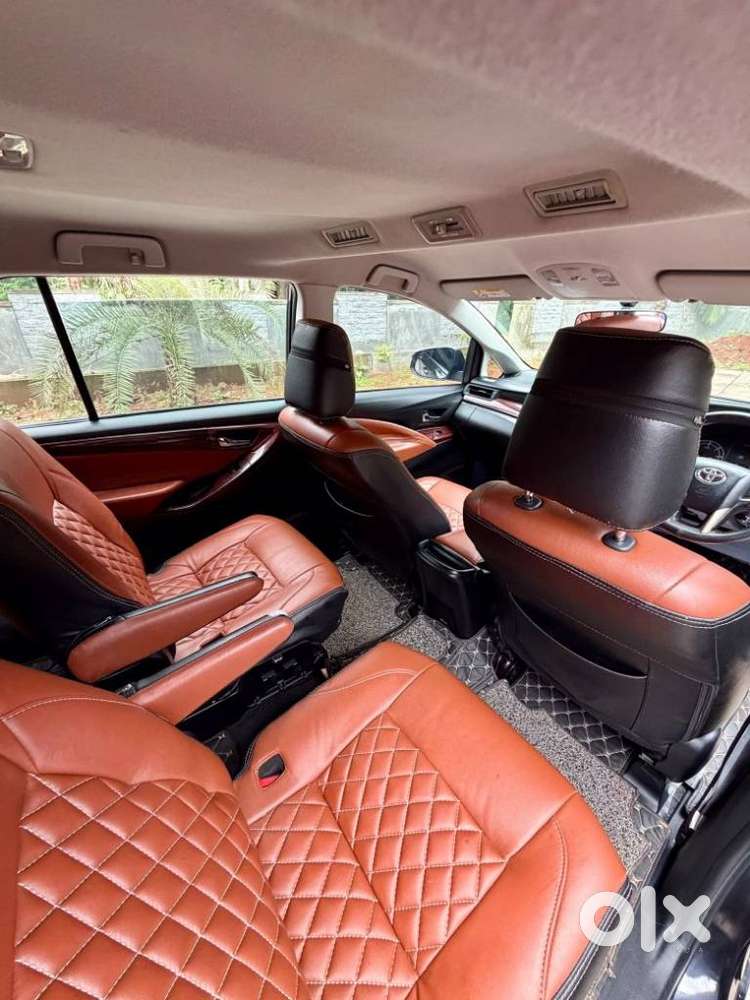 Toyota Innova Crysta 2.8 Gx At, 2022, Diesel