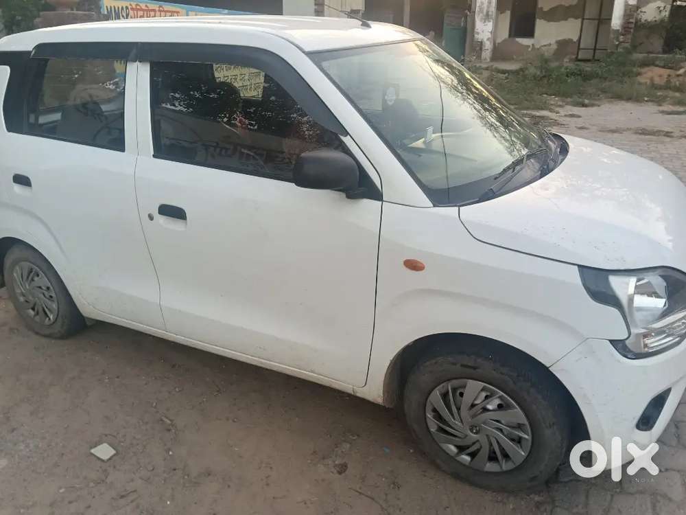 Cng Fitted Outside