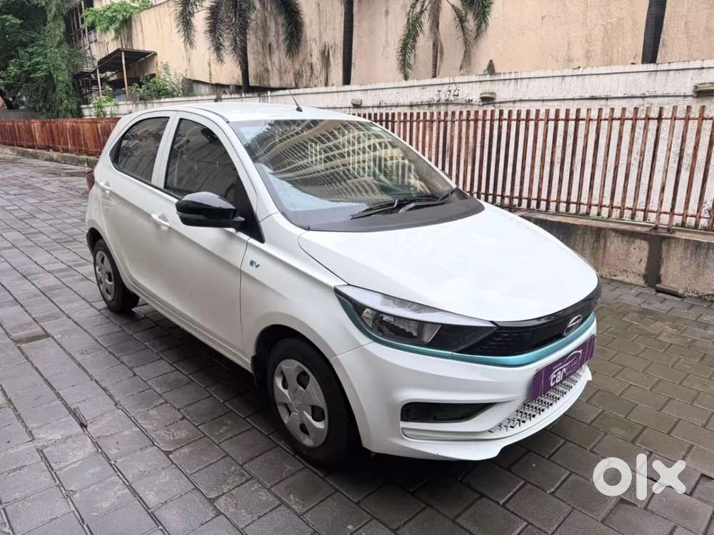 Tata Tiago EV XT MR, 2023, Electric - Photo 2