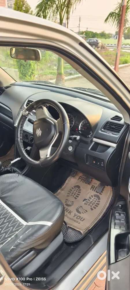 Maruti Suzuki Swift Vxi 2017