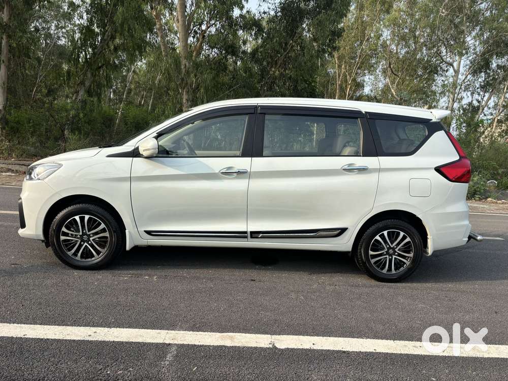Maruti Suzuki Ertiga 1.5 Zxi Plus, 2025, Cng & Hybrids